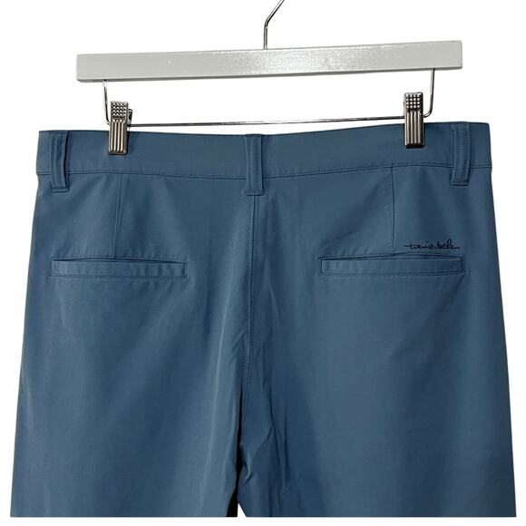 Travis Mathew Men's 32 Proceed with Caution Shorts Blue 11" Inseam Golf Stretch - Picture 7 of 11